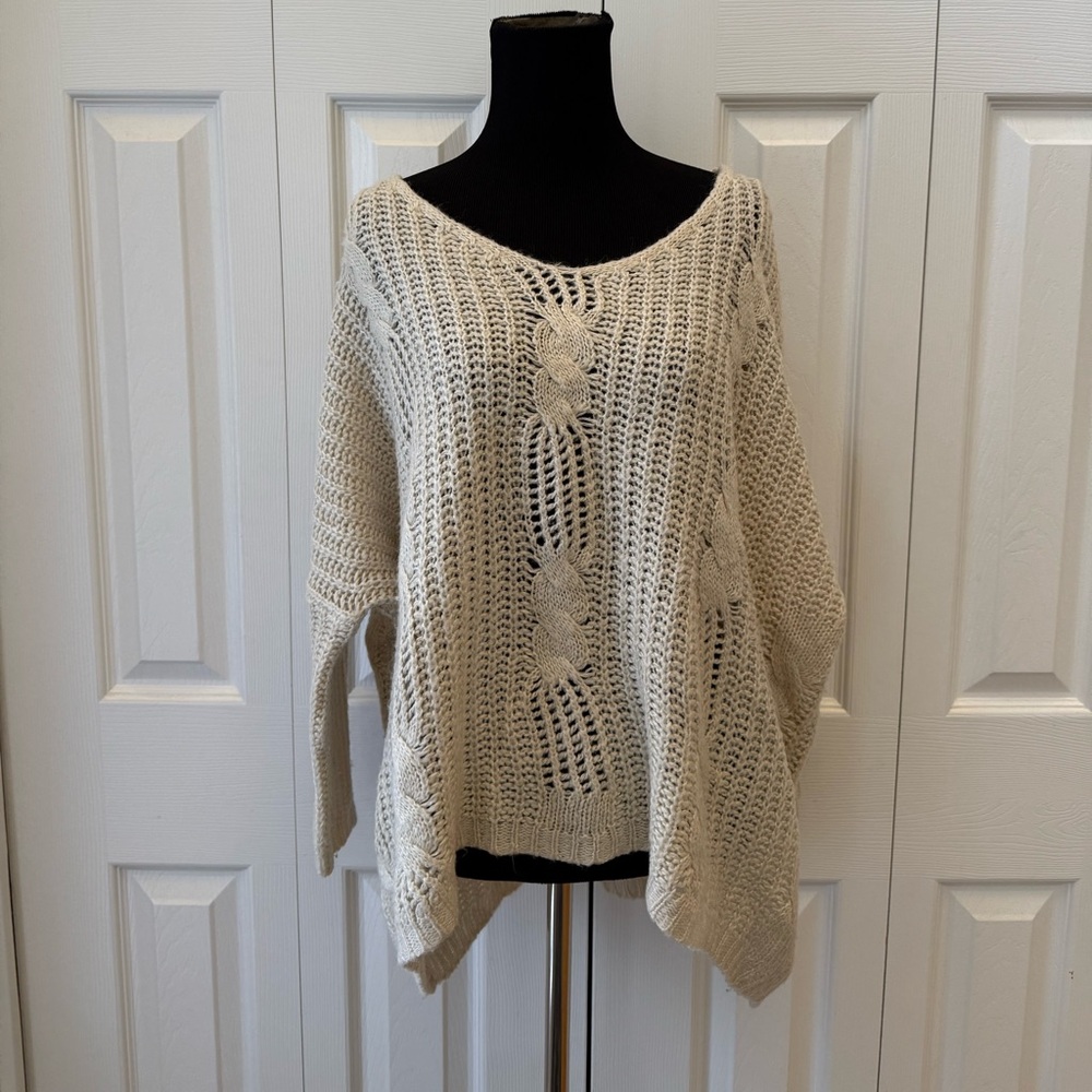 American Rag Off the Shoulder Boho Sweater Sz S